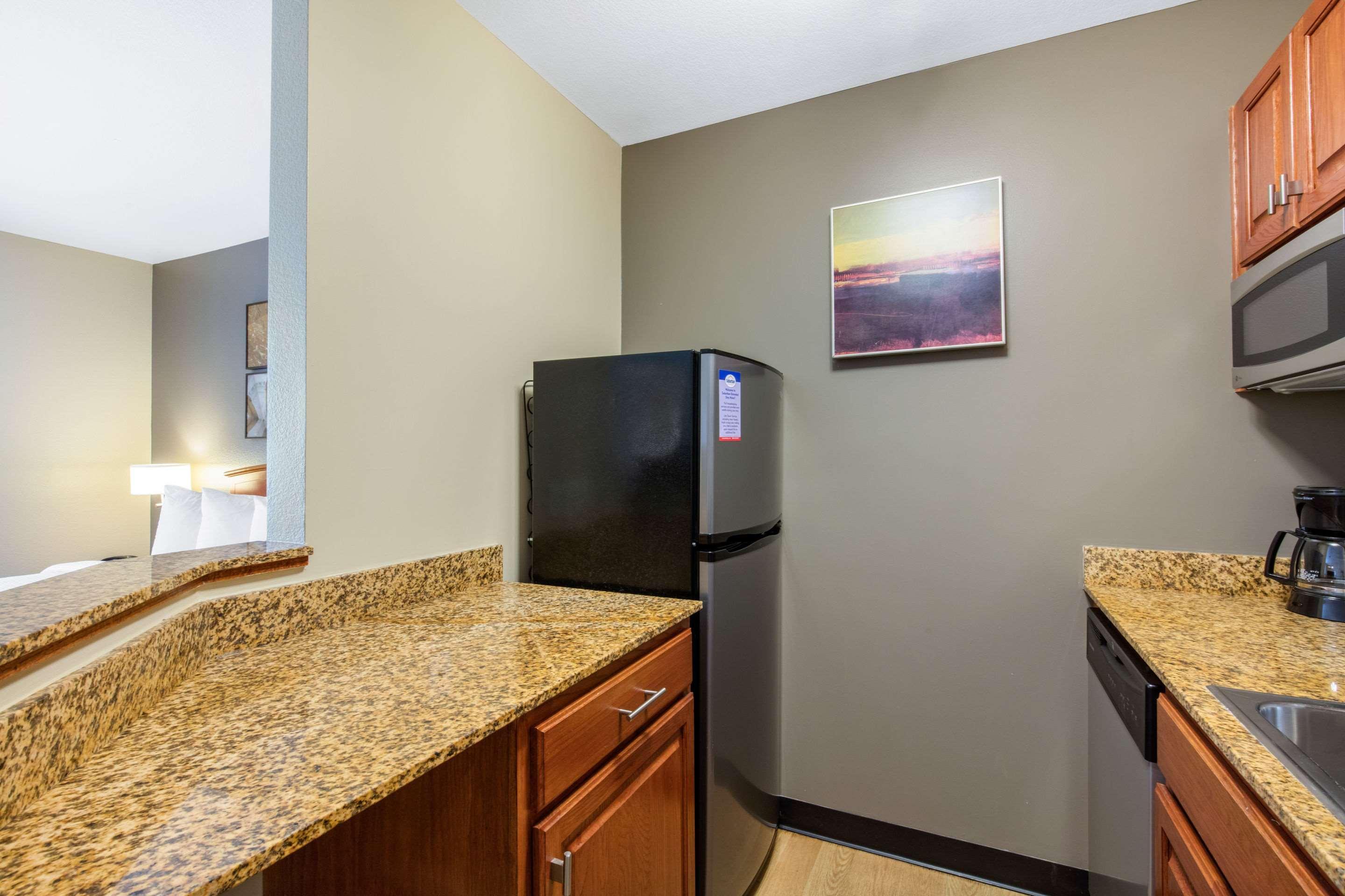 Suburban Studios Birmingham Homewood I-65 Экстерьер фото